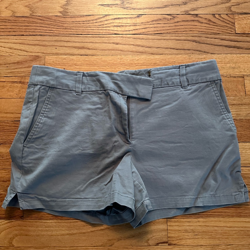 Gray LOFT shorts riviera cut